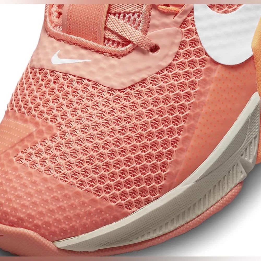 Nike Metcon 7 Crimson Bliss Sail Training Shoes - Picture 7 of 9